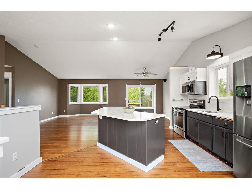 5487 Kahler Drive NE Albertville MN 55301 7071090 image15