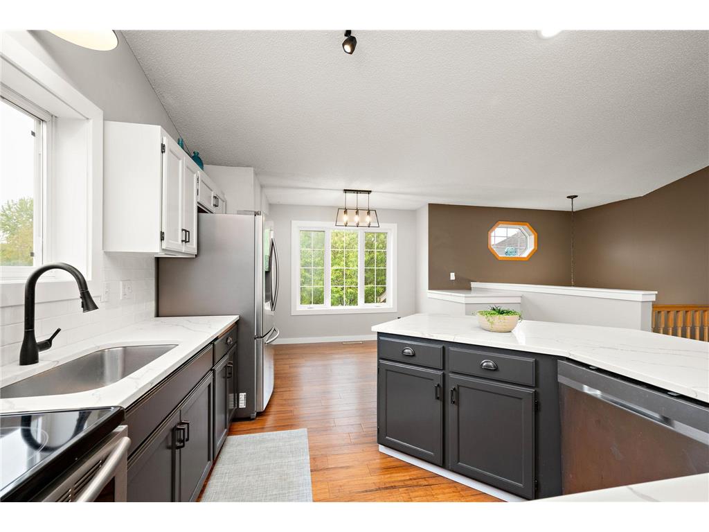5487 Kahler Drive NE Albertville MN 55301 7071090 image17