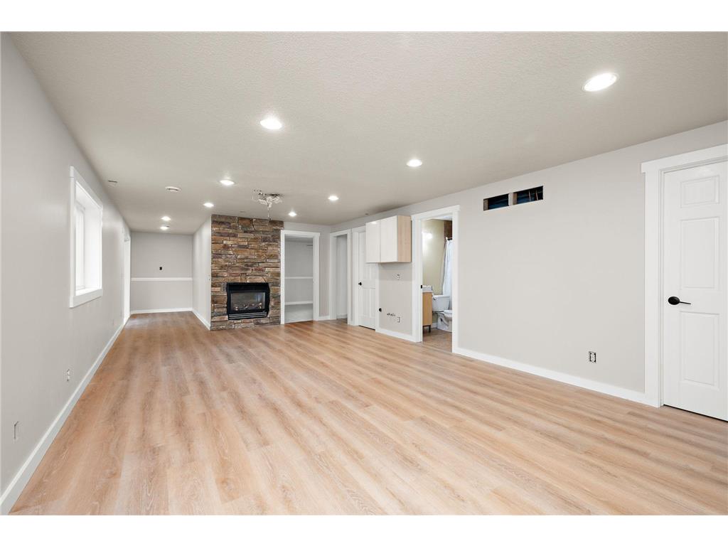 5487 Kahler Drive NE Albertville MN 55301 7071090 image26