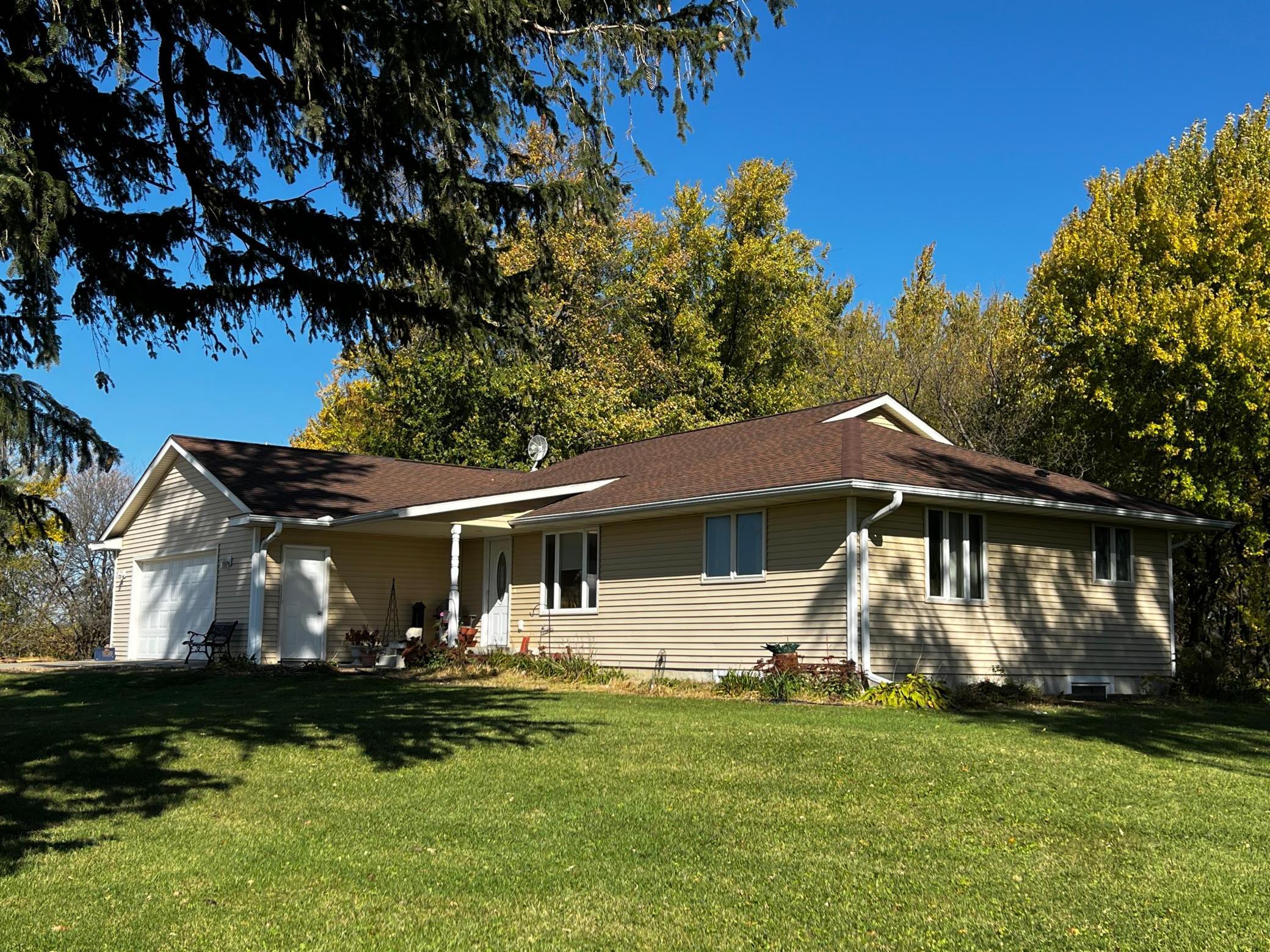 54894 300th Street Austin MN 55912 6115249 image1