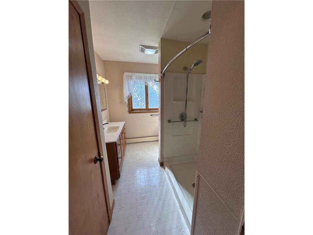 549 23 E Milaca MN 56353 7057282 image17