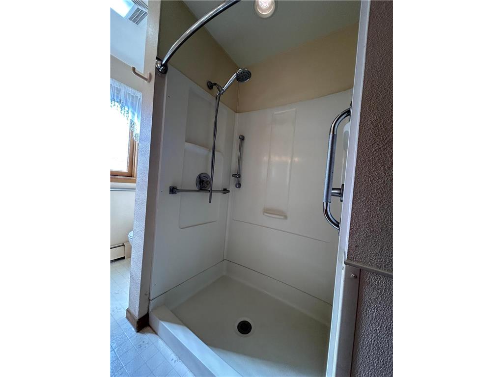 549 23 E Milaca MN 56353 7057282 image20