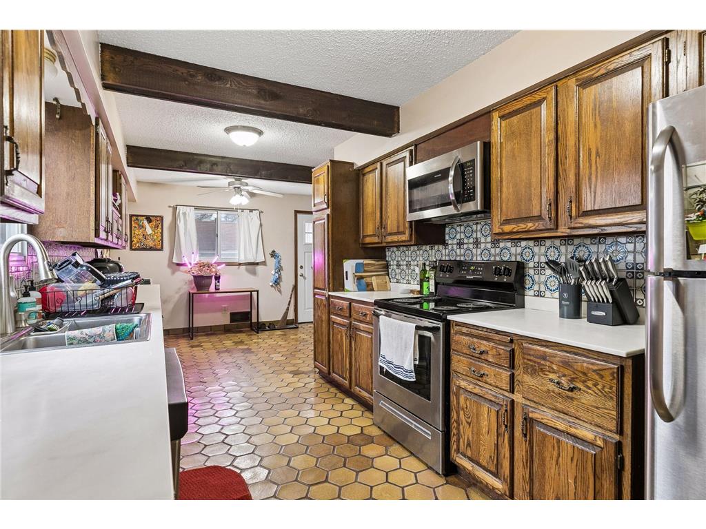 549 Asbury Street N Saint Paul MN 55104 7049440 image12