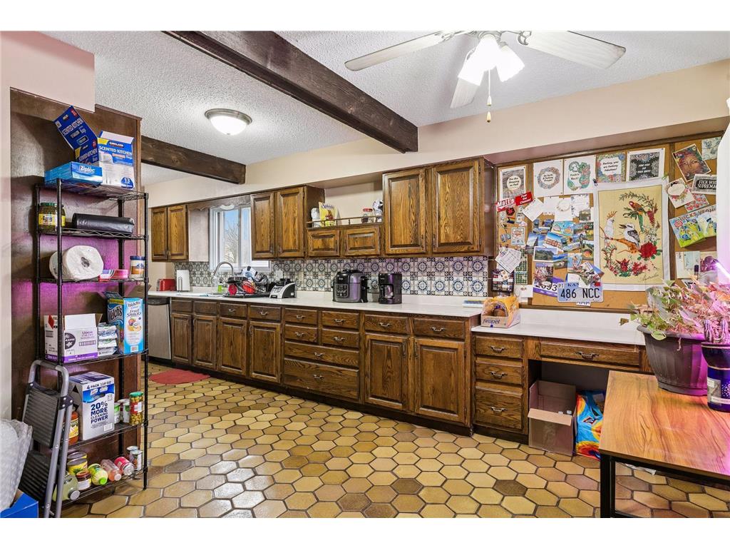 549 Asbury Street N Saint Paul MN 55104 7049440 image16