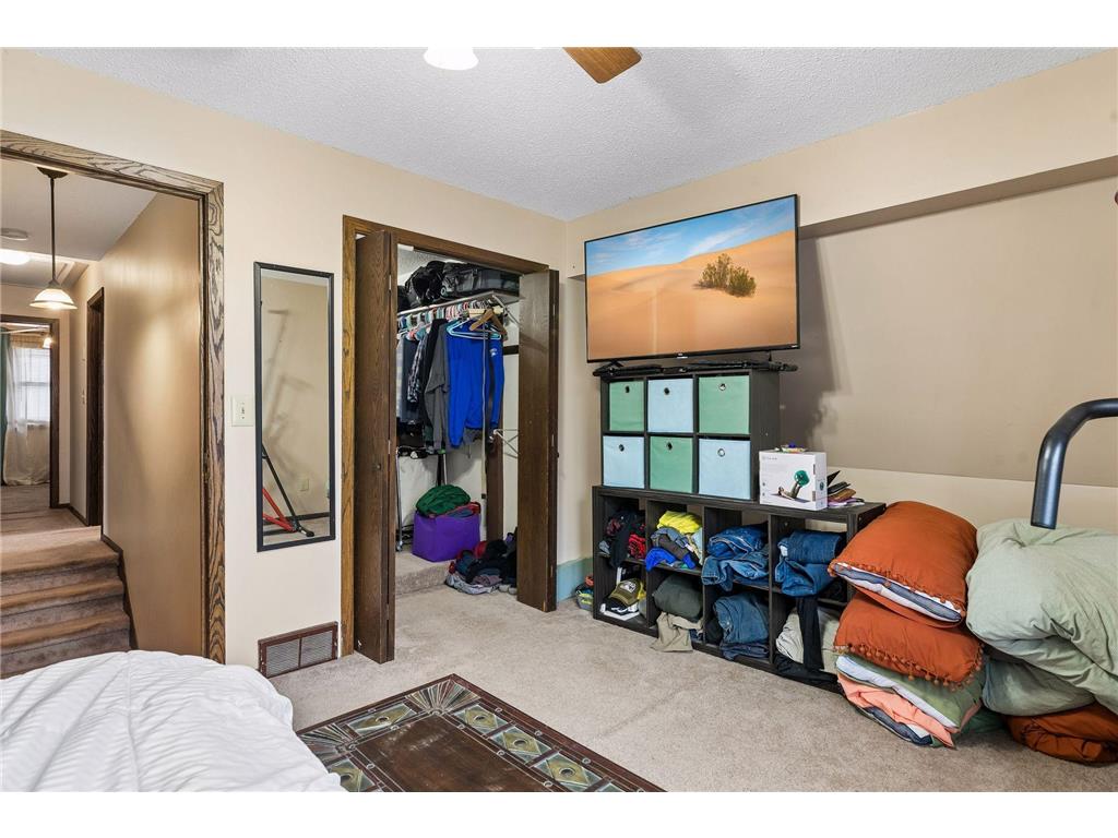 549 Asbury Street N Saint Paul MN 55104 7049440 image21