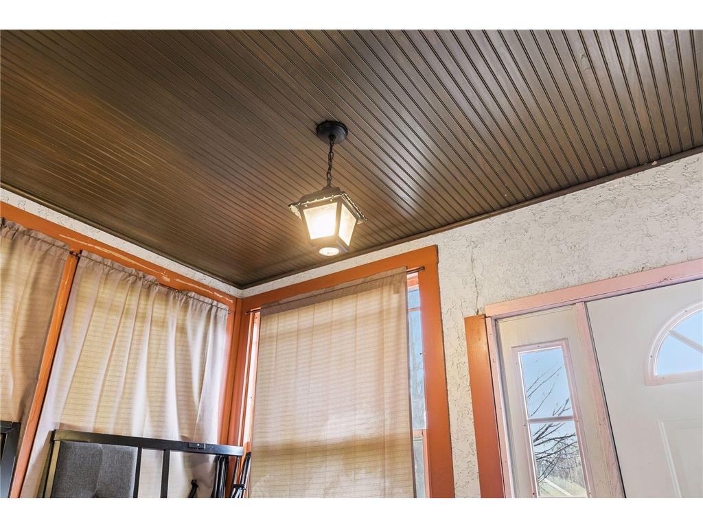 549 Asbury Street N Saint Paul MN 55104 7049440 image4
