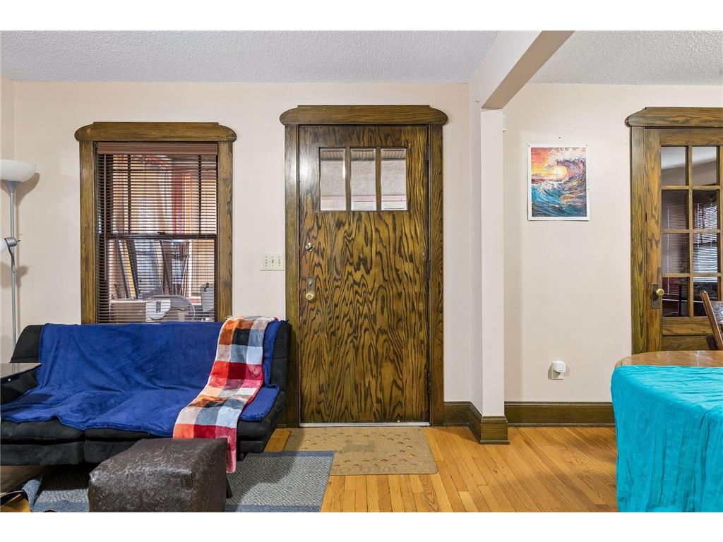 549 Asbury Street N Saint Paul MN 55104 7049440 image5