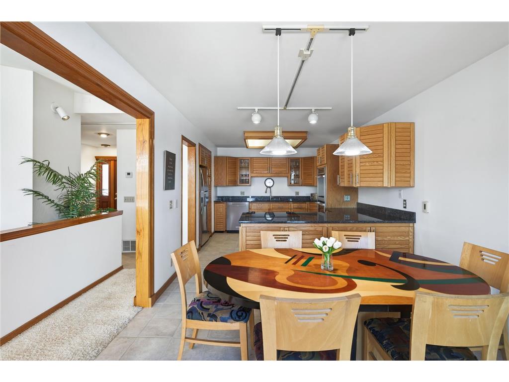 55 Interlachen Drive Tonka Bay MN 55331 - Lake Minnetonka 6794353 image13