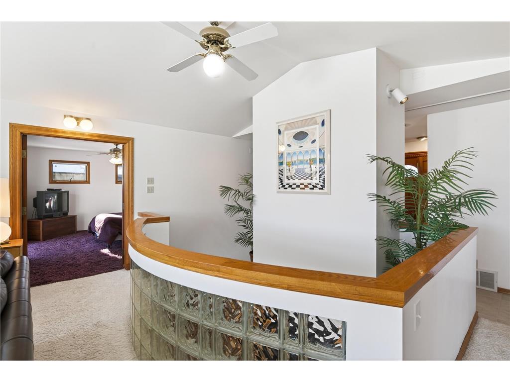 55 Interlachen Drive Tonka Bay MN 55331 - Lake Minnetonka 6794353 image22