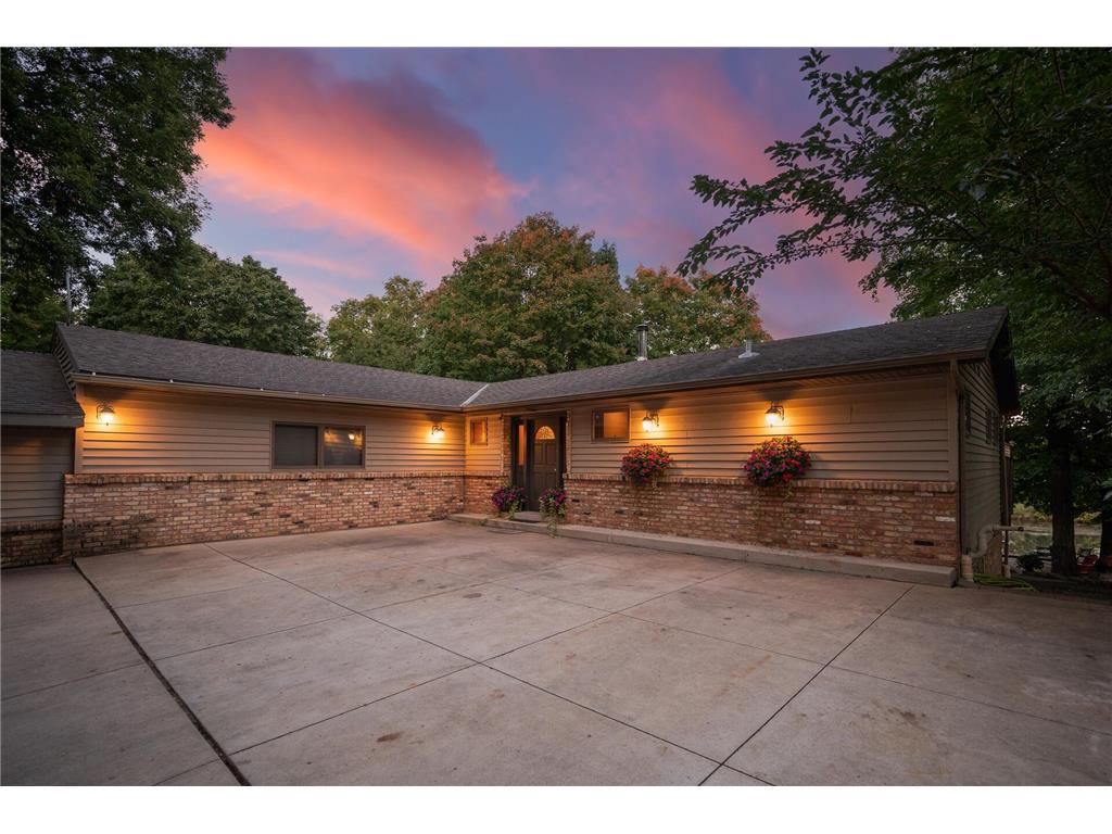 55 Interlachen Drive Tonka Bay MN 55331 - Lake Minnetonka 6794353 image86