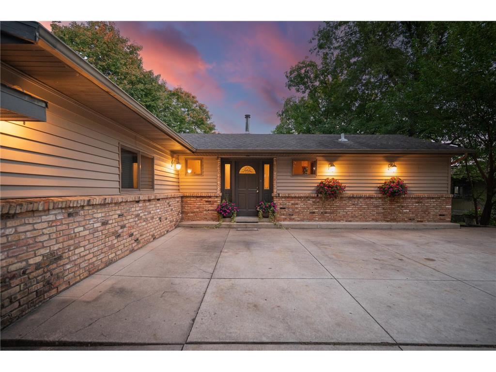 55 Interlachen Drive Tonka Bay MN 55331 - Lake Minnetonka 6794353 image87