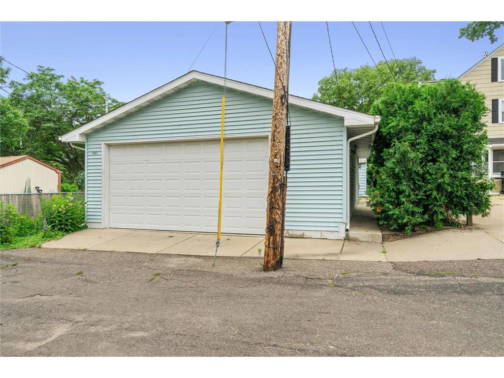 550 Eustis Street, Saint Paul, MN, 55104 | MLS: 6561495 | Edina Realty