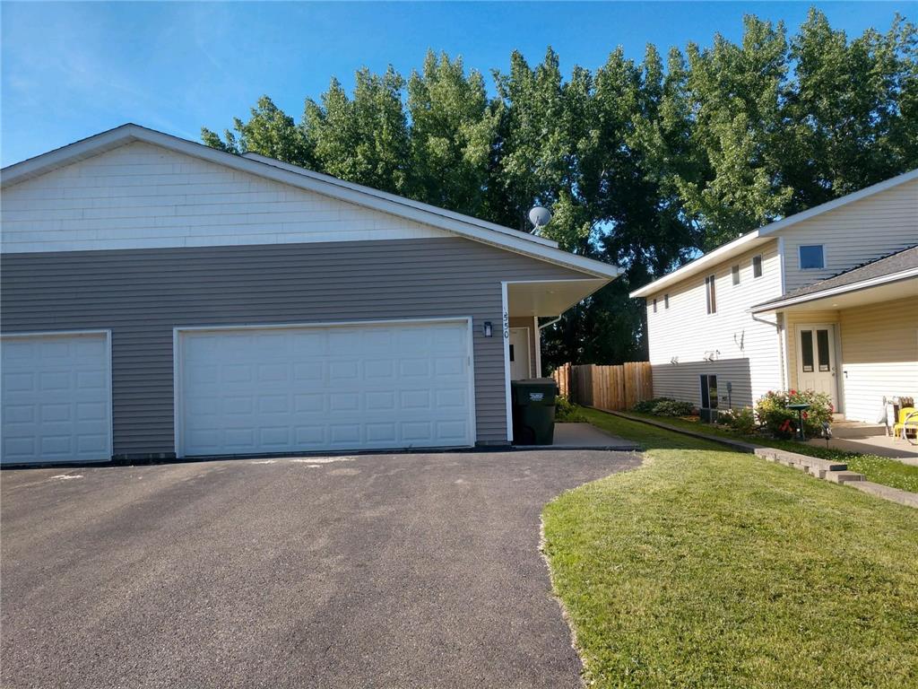 550 Hilltop Drive NE Hutchinson MN 55350 6522296 image1