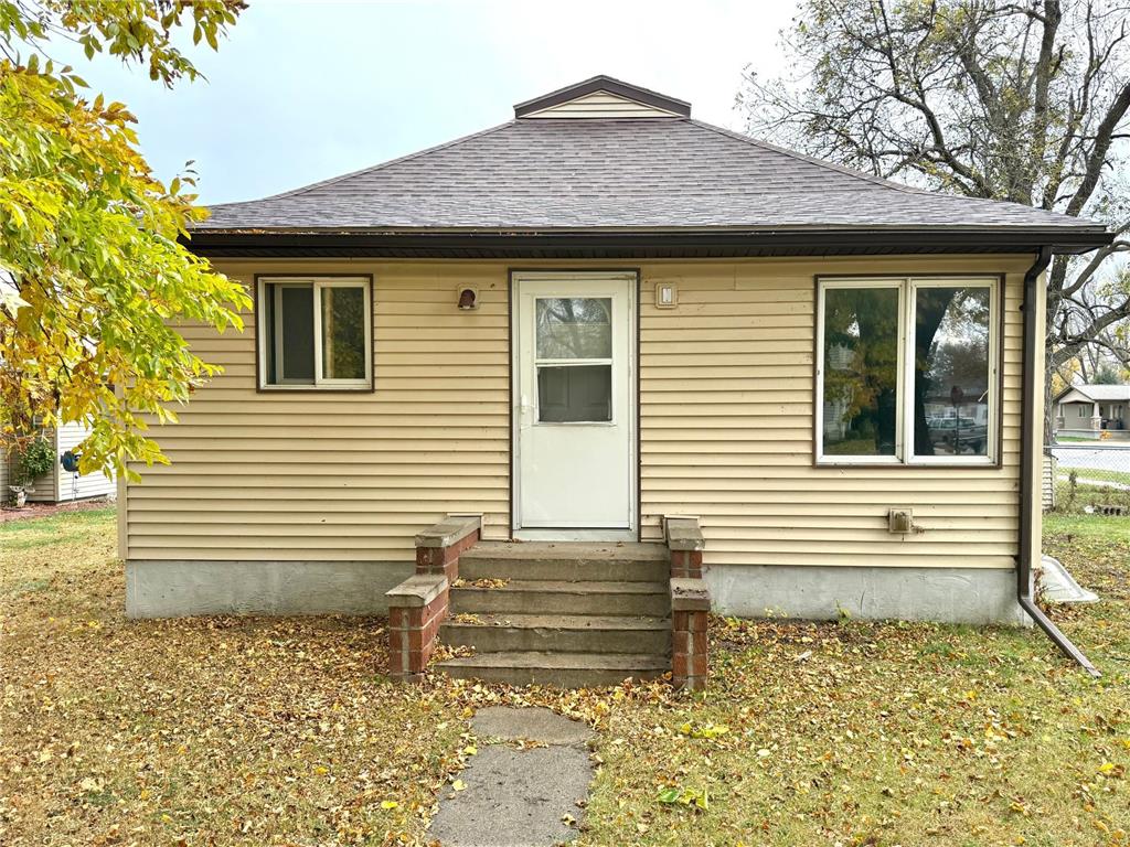 550 South Street Wabasso MN 56293 6806894 image1