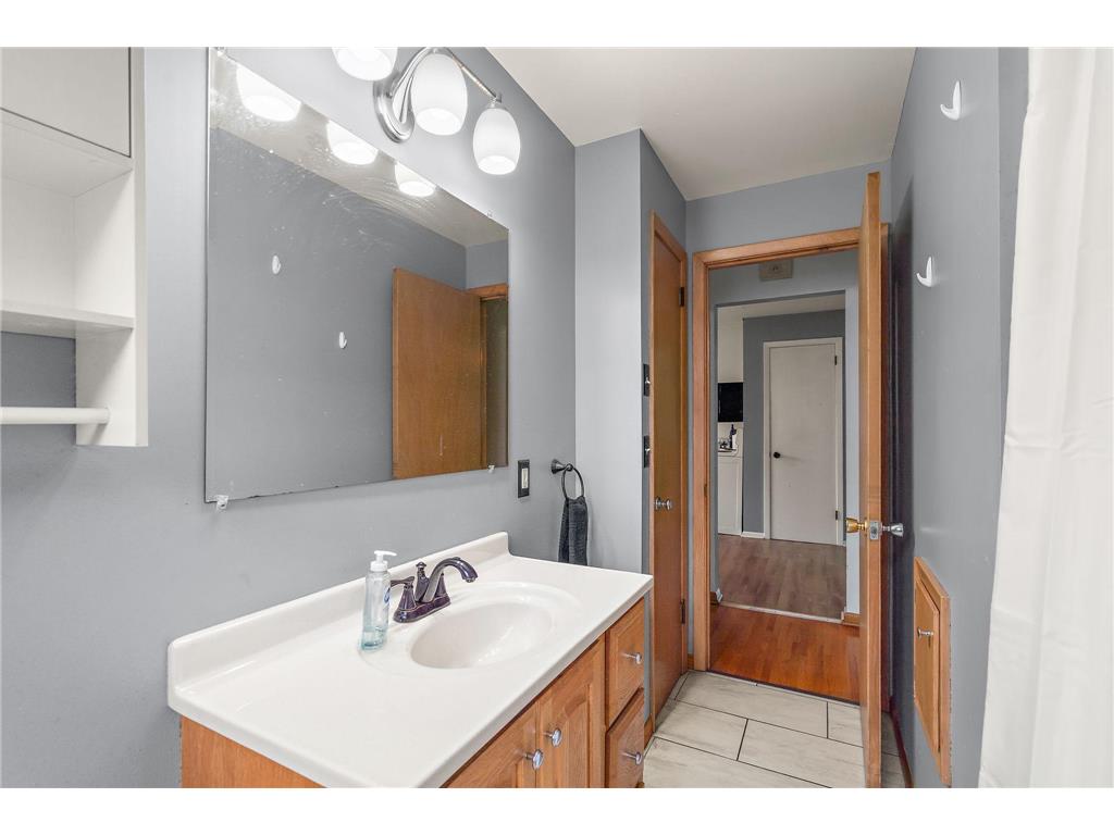 550 W 4th Street Rush City MN 55069 7060257 image16