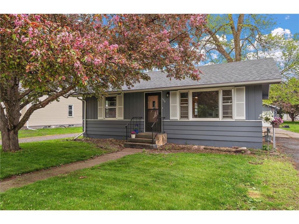 550 W 4th Street Rush City MN 55069 7060257 image2