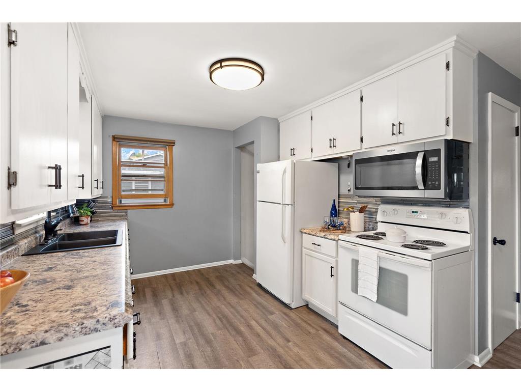 550 W 4th Street Rush City MN 55069 7060257 image6