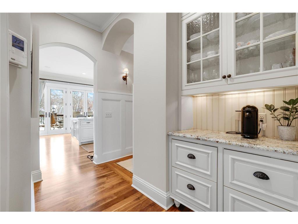 5500 Halifax Lane Edina MN 55424 - Minnehaha Creek 6820710 image16