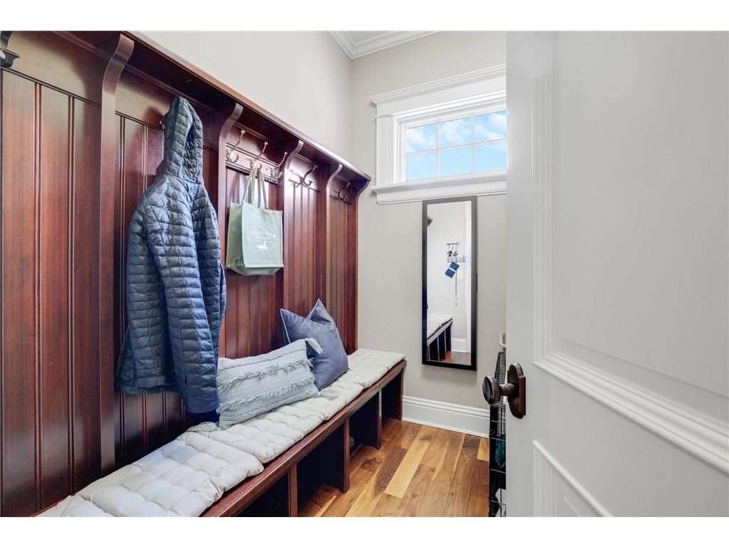 5500 Halifax Lane Edina MN 55424 - Minnehaha Creek 6820710 image21