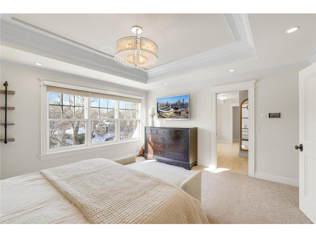 5500 Halifax Lane Edina MN 55424 - Minnehaha Creek 6820710 image24