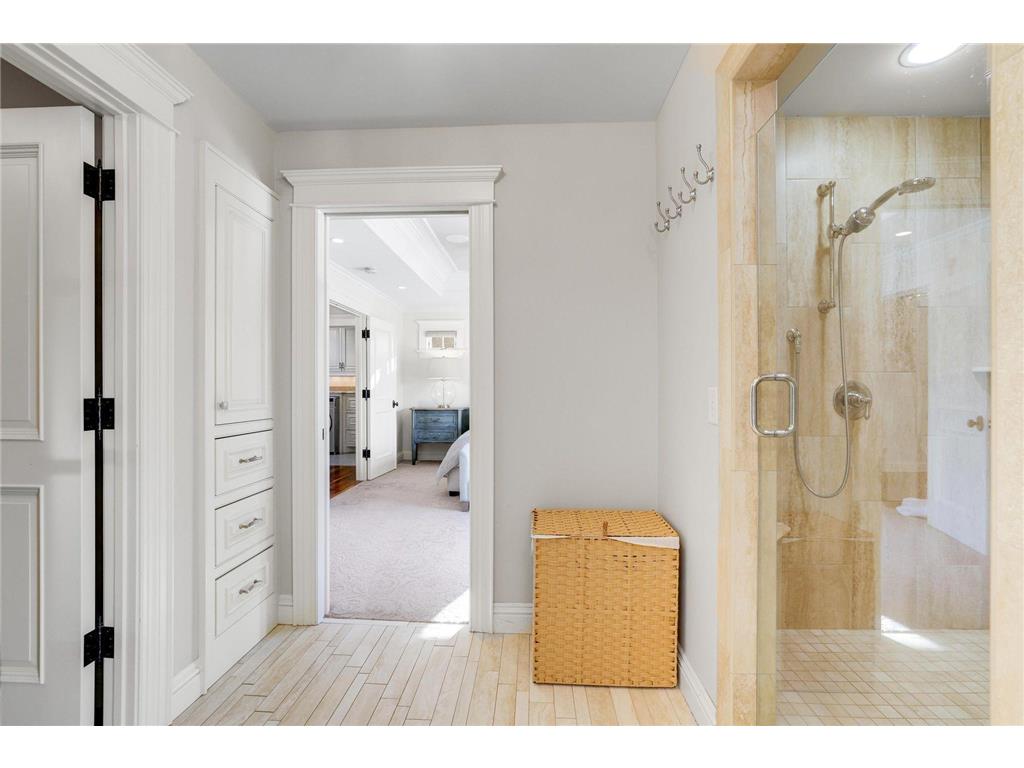 5500 Halifax Lane Edina MN 55424 - Minnehaha Creek 6820710 image28