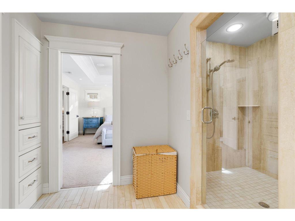 5500 Halifax Lane Edina MN 55424 - Minnehaha Creek 6820710 image29