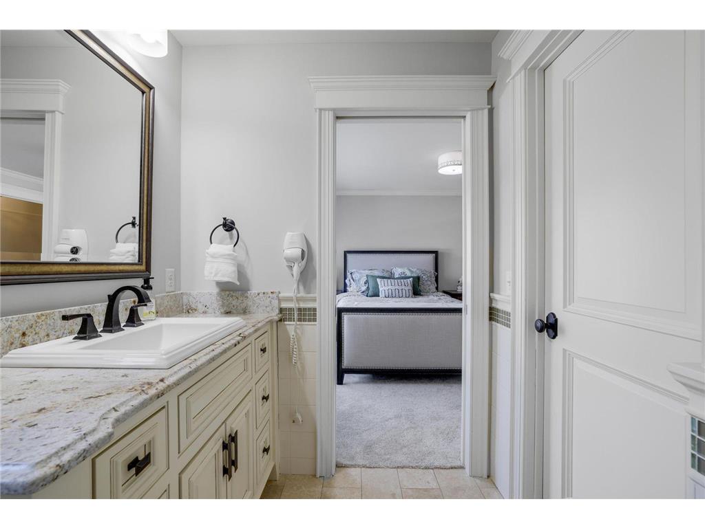 5500 Halifax Lane Edina MN 55424 - Minnehaha Creek 6820710 image34