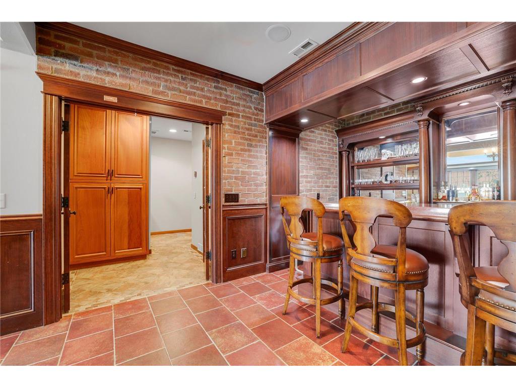 5500 Halifax Lane Edina MN 55424 - Minnehaha Creek 6820710 image52