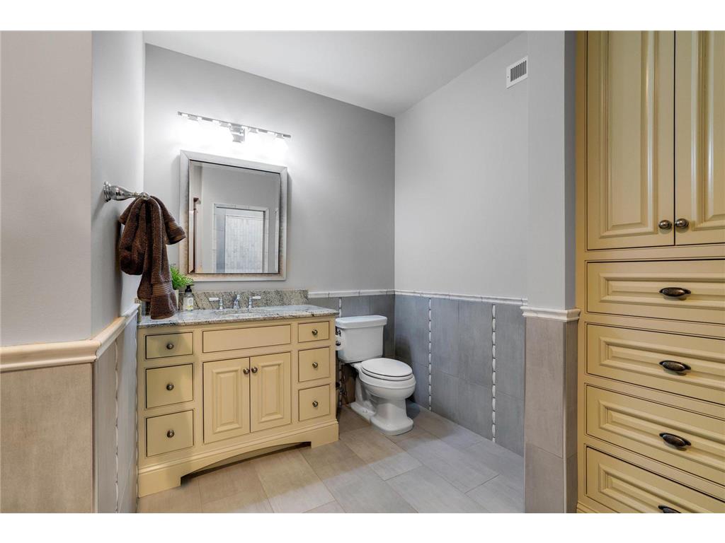 5500 Halifax Lane Edina MN 55424 - Minnehaha Creek 6820710 image54