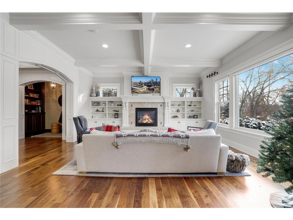 5500 Halifax Lane Edina MN 55424 - Minnehaha Creek 6820710 image8