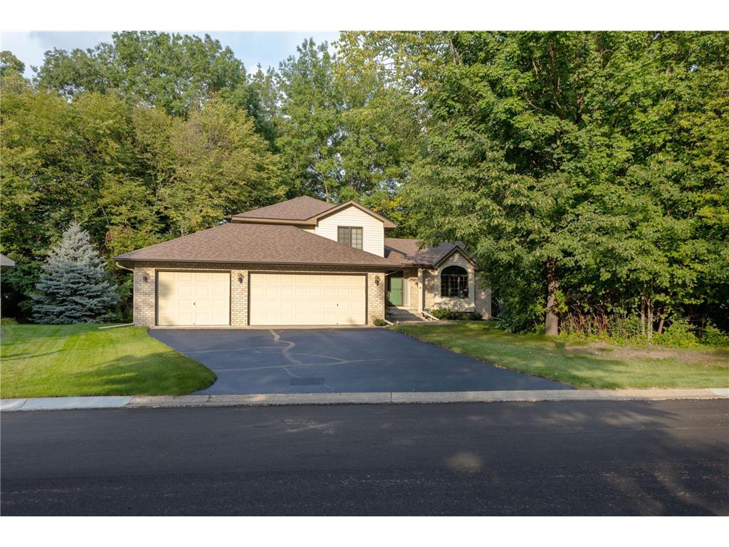 5500 River Wood Drive, Savage, MN 55378 MLS 6253190 Edina Realty