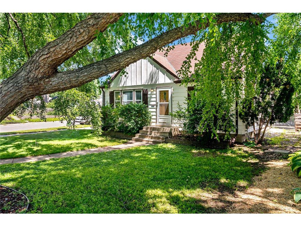 5501 30th Avenue S Minneapolis MN 55417 6750759 image1