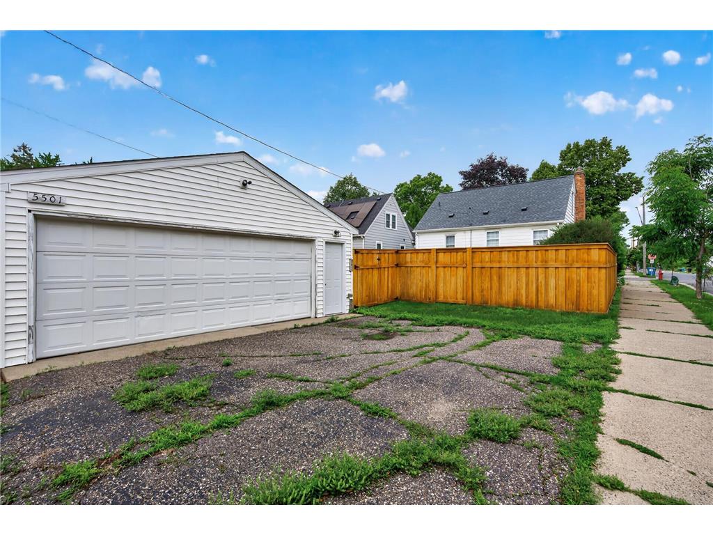 5501 40th Avenue S Minneapolis MN 55417 7068225 image39