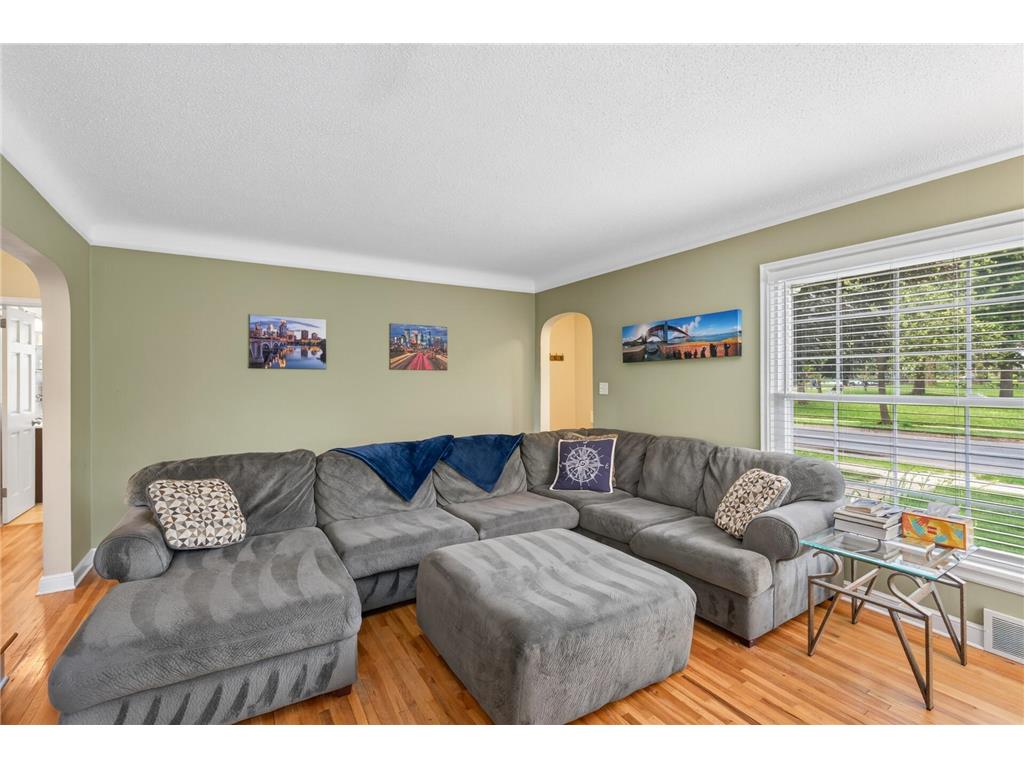 5501 40th Avenue S Minneapolis MN 55417 7068225 image8