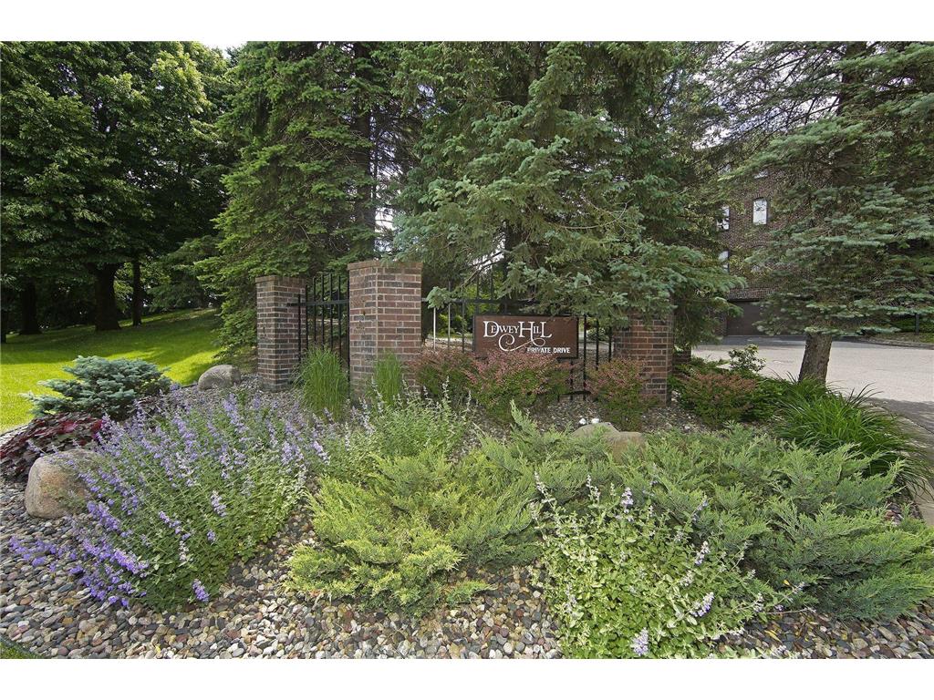 5501 Dewey Hill Road #222 Edina MN 55439 6408811 image1