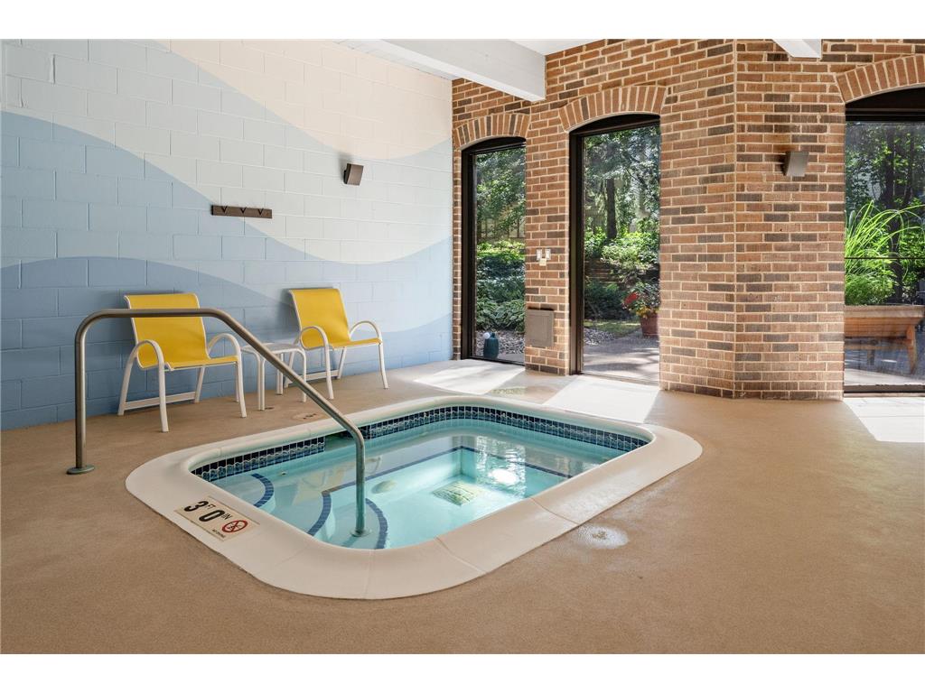 5501 Dewey Hill Road #330 Edina MN 55439 6800445 image50