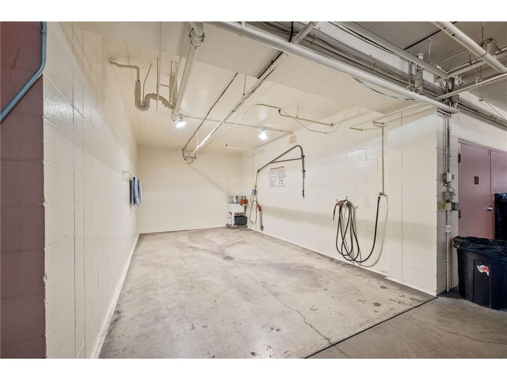 5501 Dewey Hill Road #330 Edina MN 55439 6800445 image56