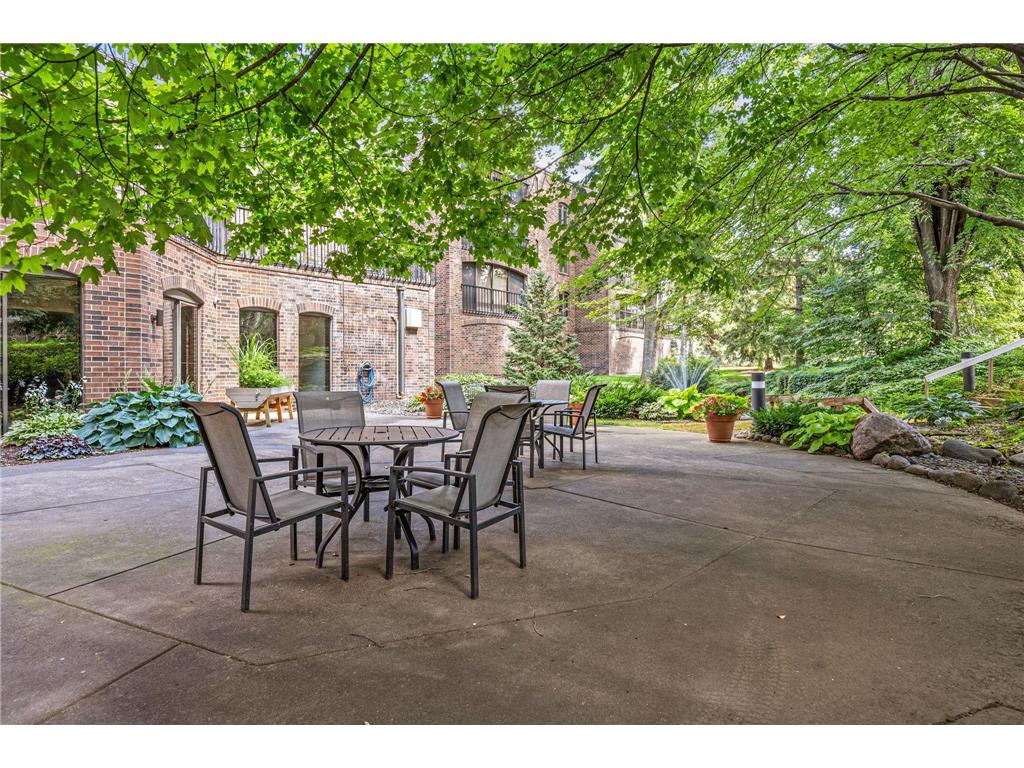 5501 Dewey Hill Road #330 Edina MN 55439 6800445 image65