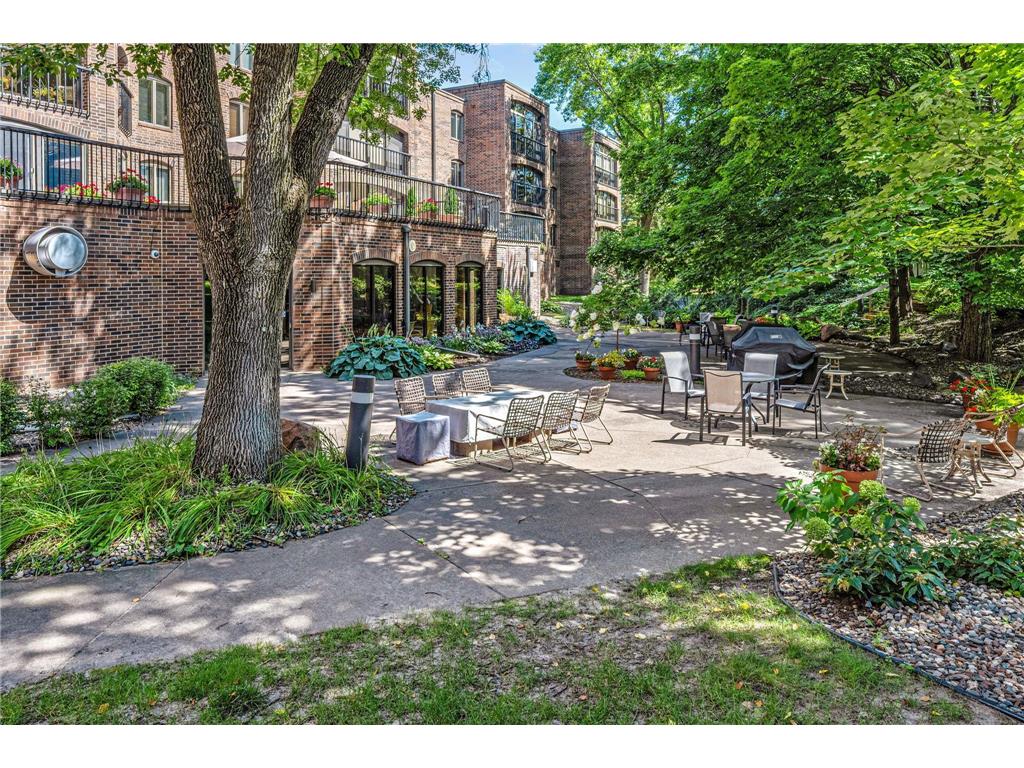 5501 Dewey Hill Road #330 Edina MN 55439 6800445 image69