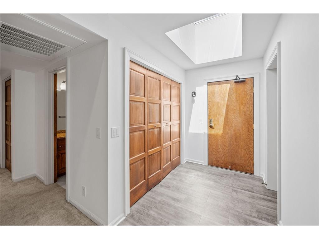 5501 Dewey Hill Road #330 Edina MN 55439 6800445 image7