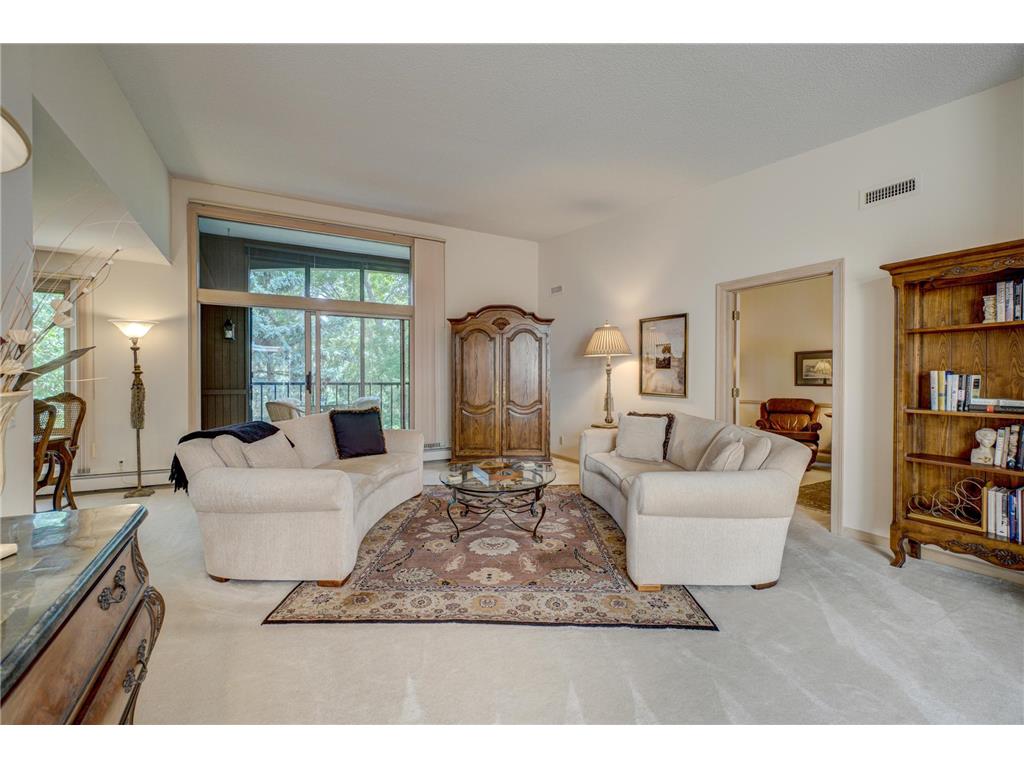 5501 Dewey Hill Road #331 Edina MN 55439 6400959 image1