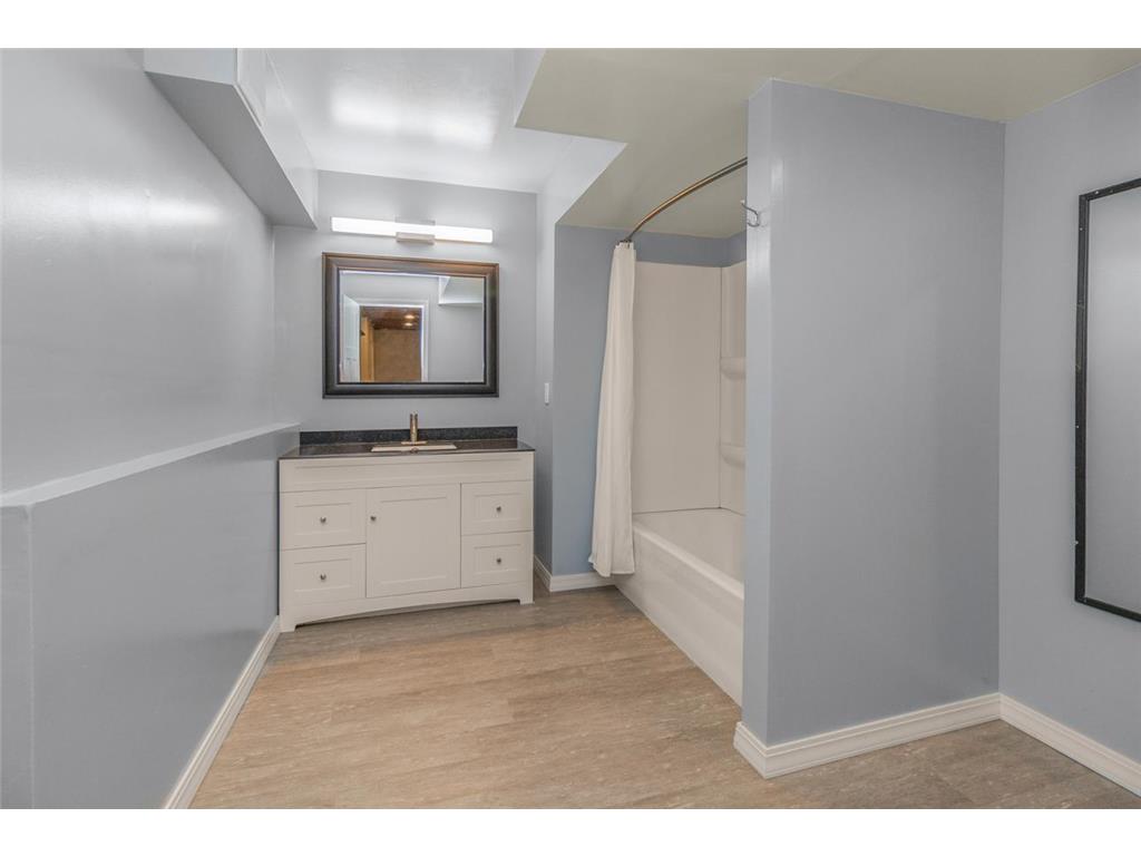 5501 Golfview Avenue N Oakdale MN 55128 7099305 image32