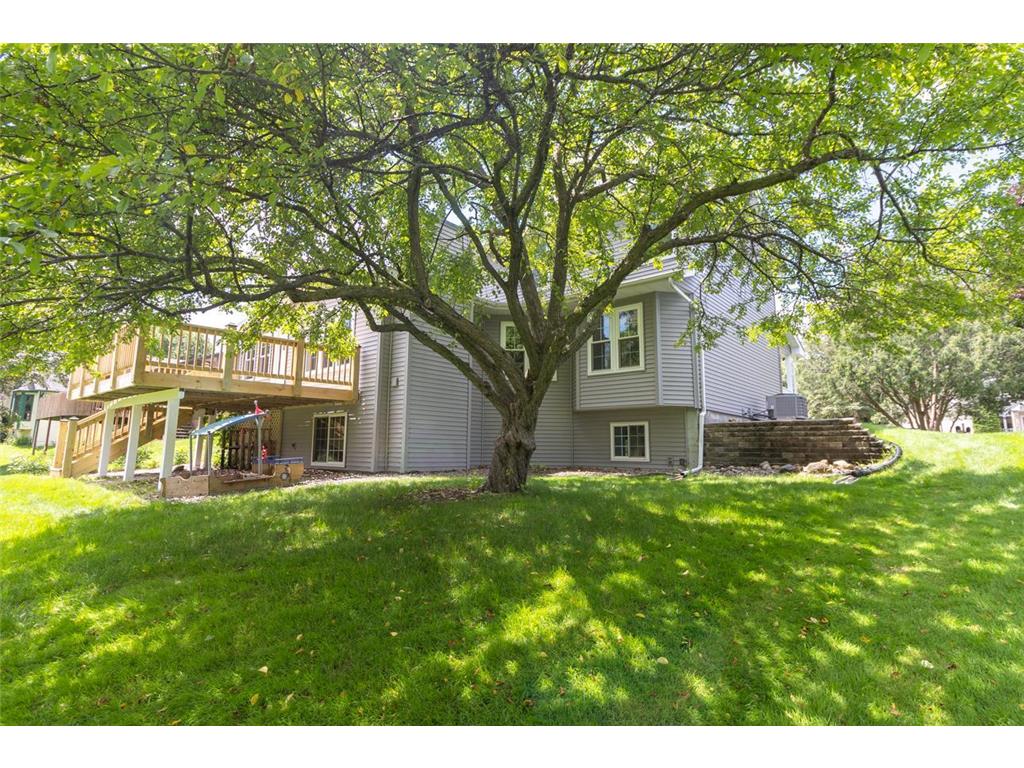 5501 Golfview Avenue N Oakdale MN 55128 7099305 image34
