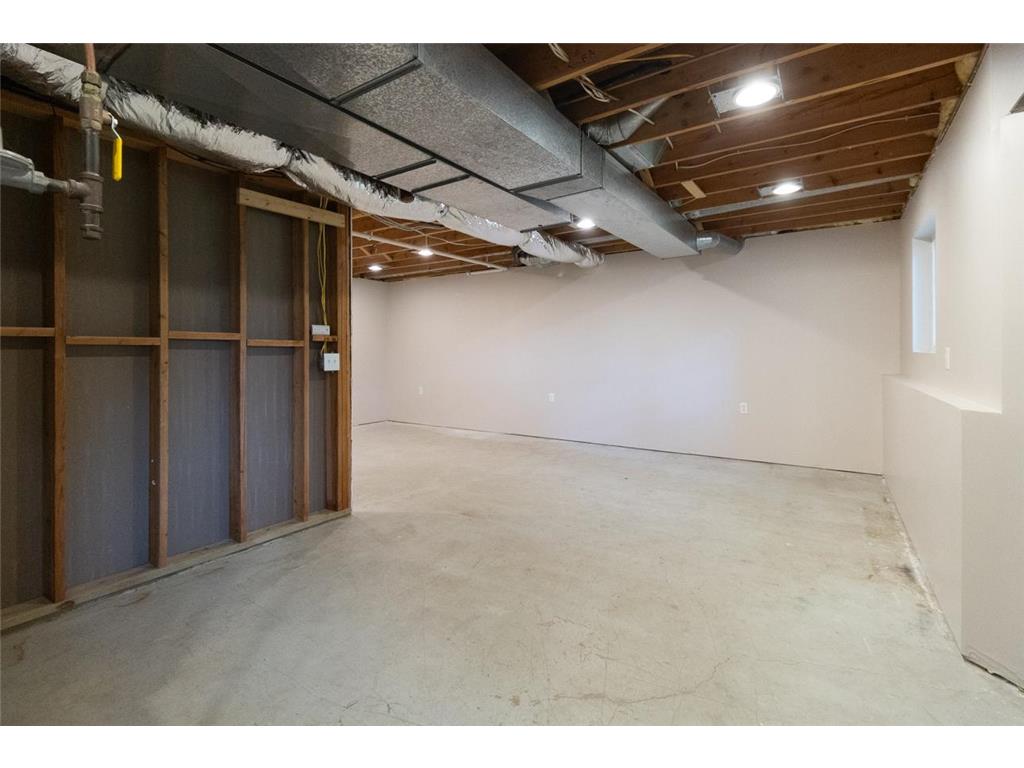 5501 Golfview Avenue N Oakdale MN 55128 7099305 image45