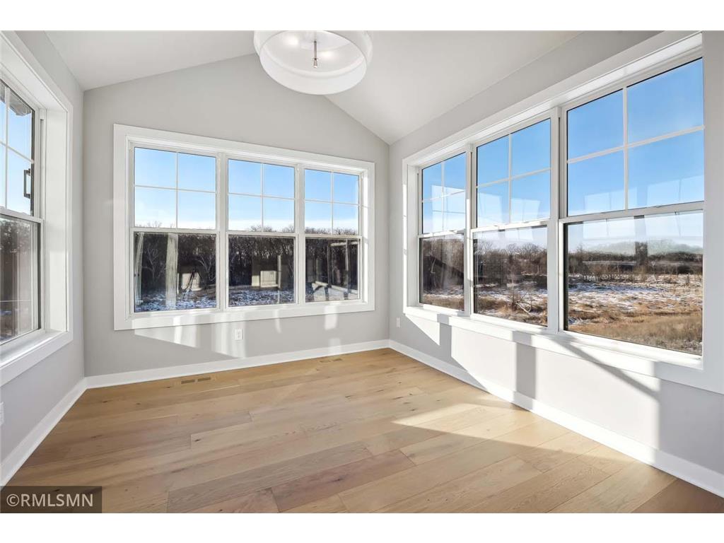 5501 Rolling Hills Parkway Victoria MN 55386 6472052 image1