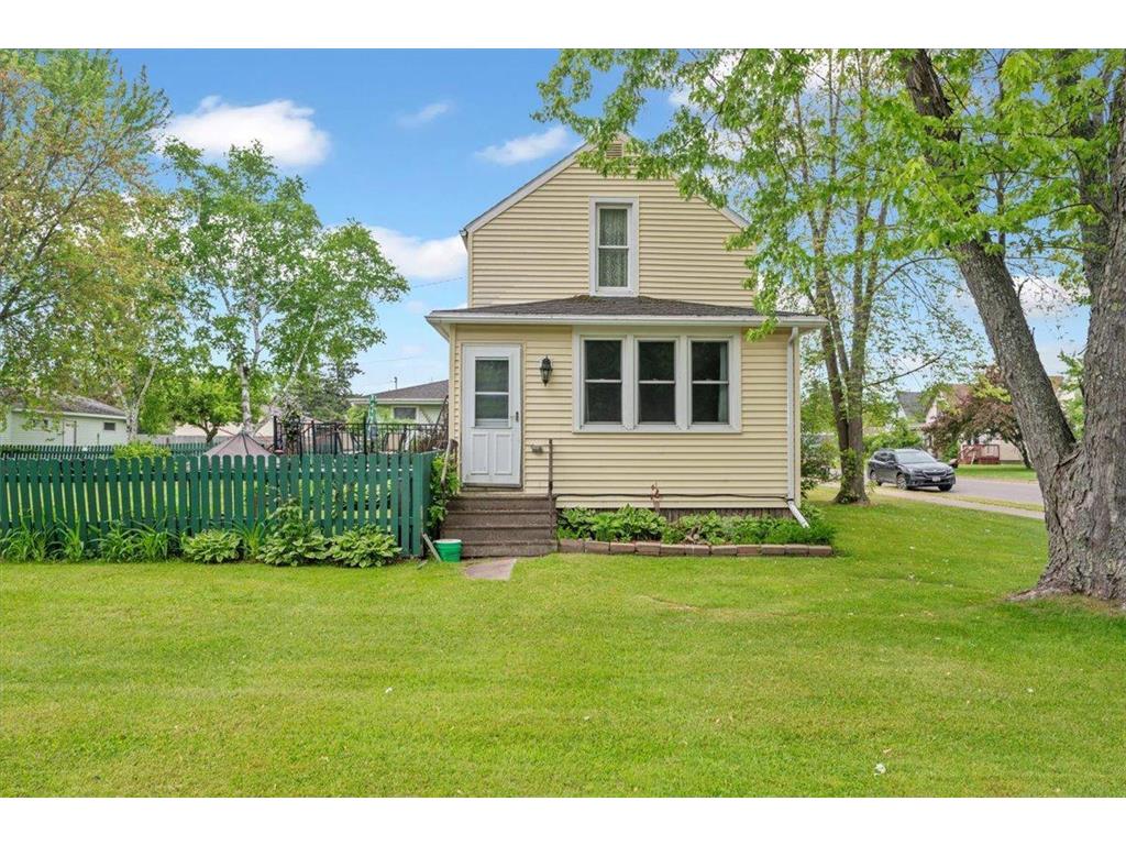 5502 Oakes Avenue Superior WI 54880 6740287 image1