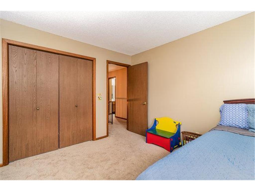 5503 E Bavarian Pass Fridley MN 55432 6809159 image13