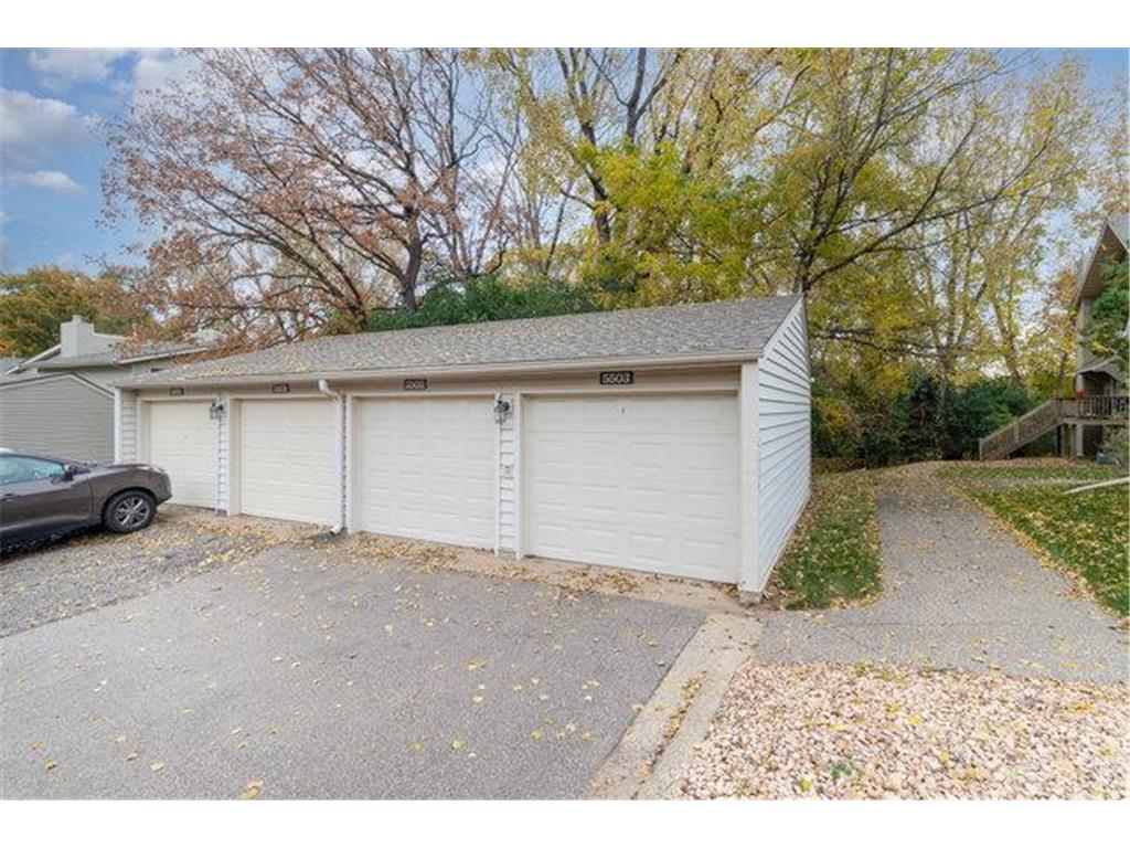 5503 E Bavarian Pass Fridley MN 55432 6809159 image17