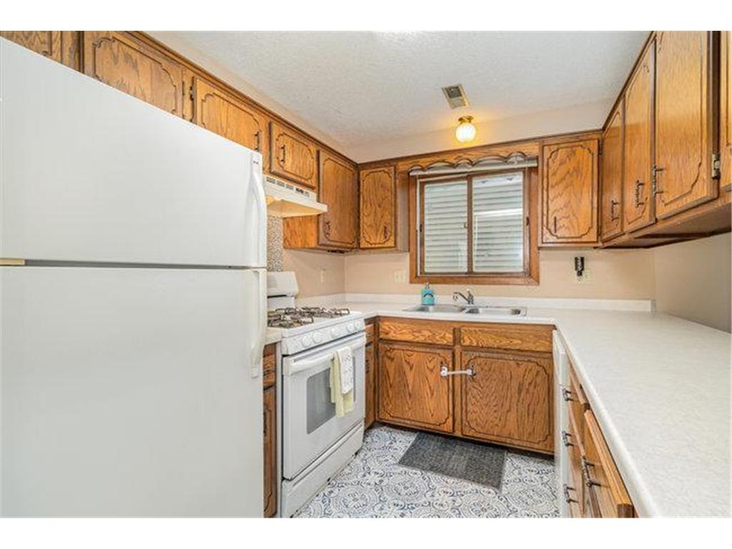 5503 E Bavarian Pass Fridley MN 55432 6809159 image5