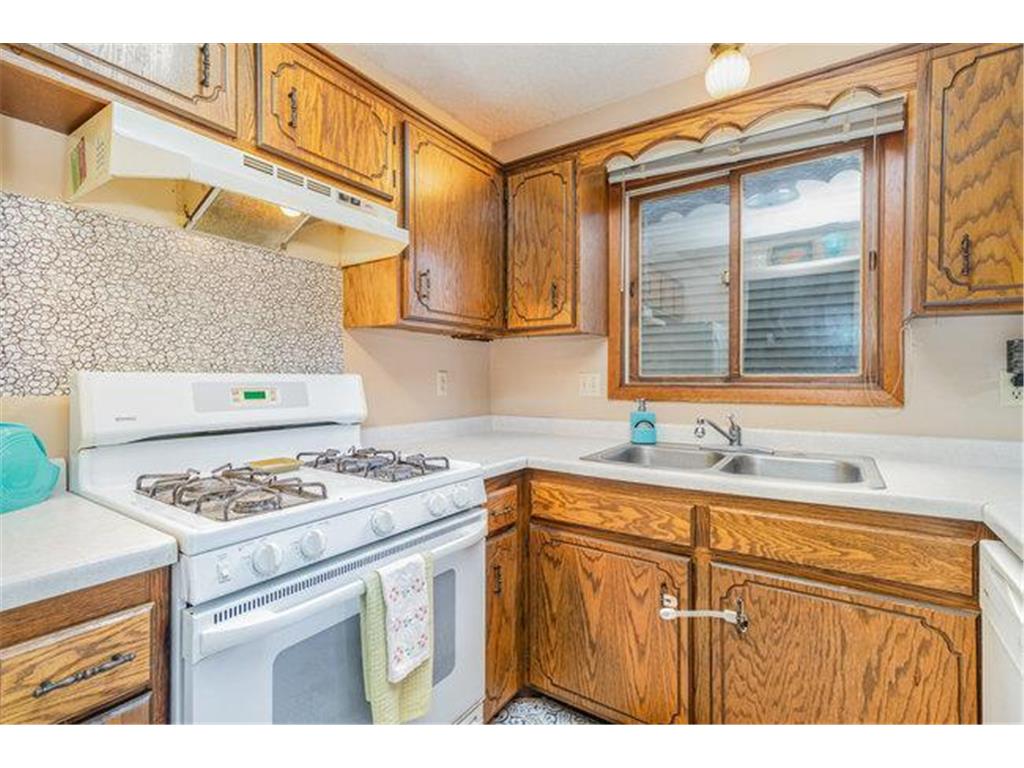 5503 E Bavarian Pass Fridley MN 55432 6809159 image6